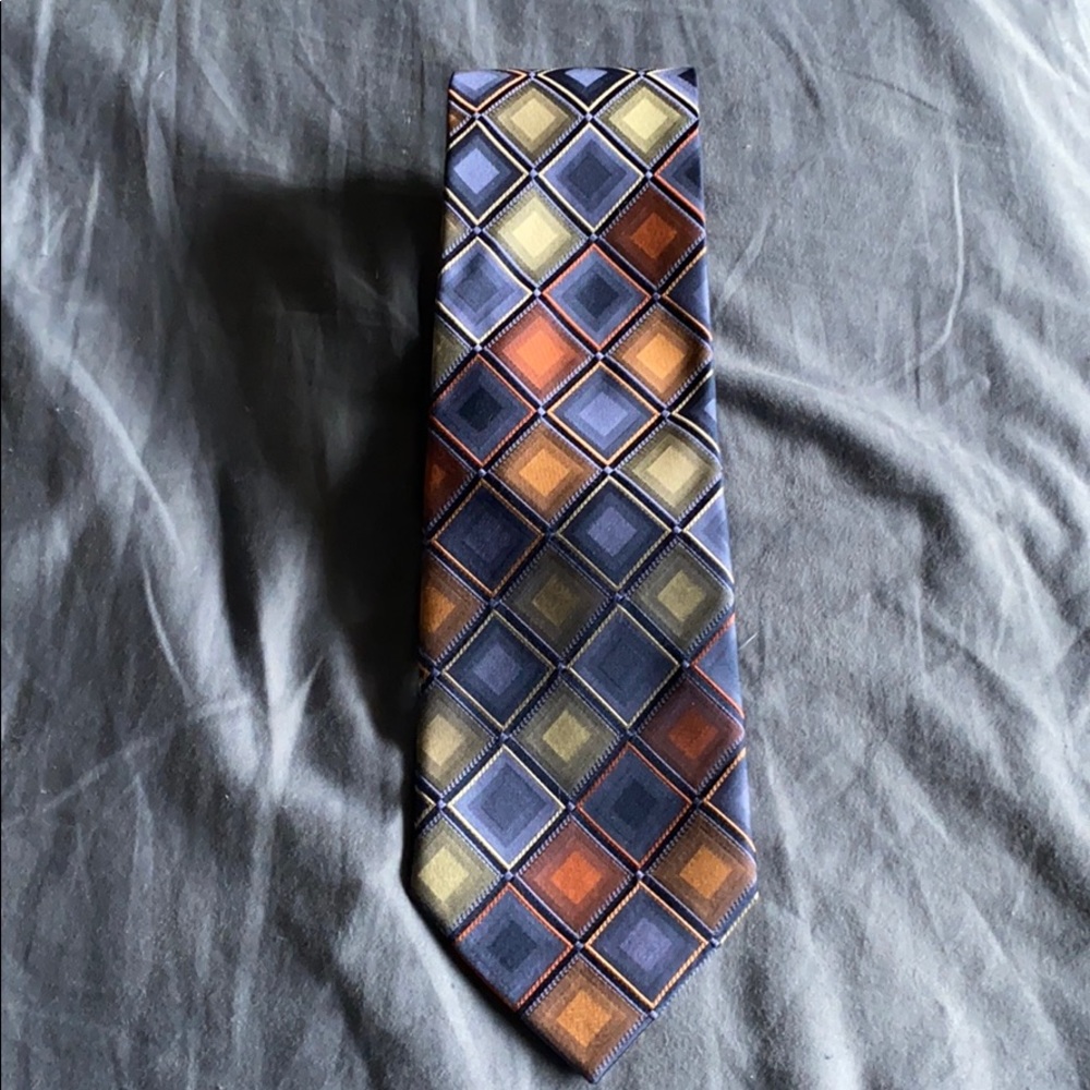 Claiborne silk patterned tie